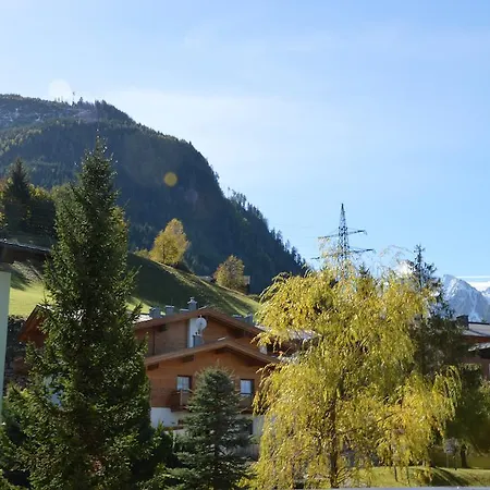 דירה Daniel קפרון